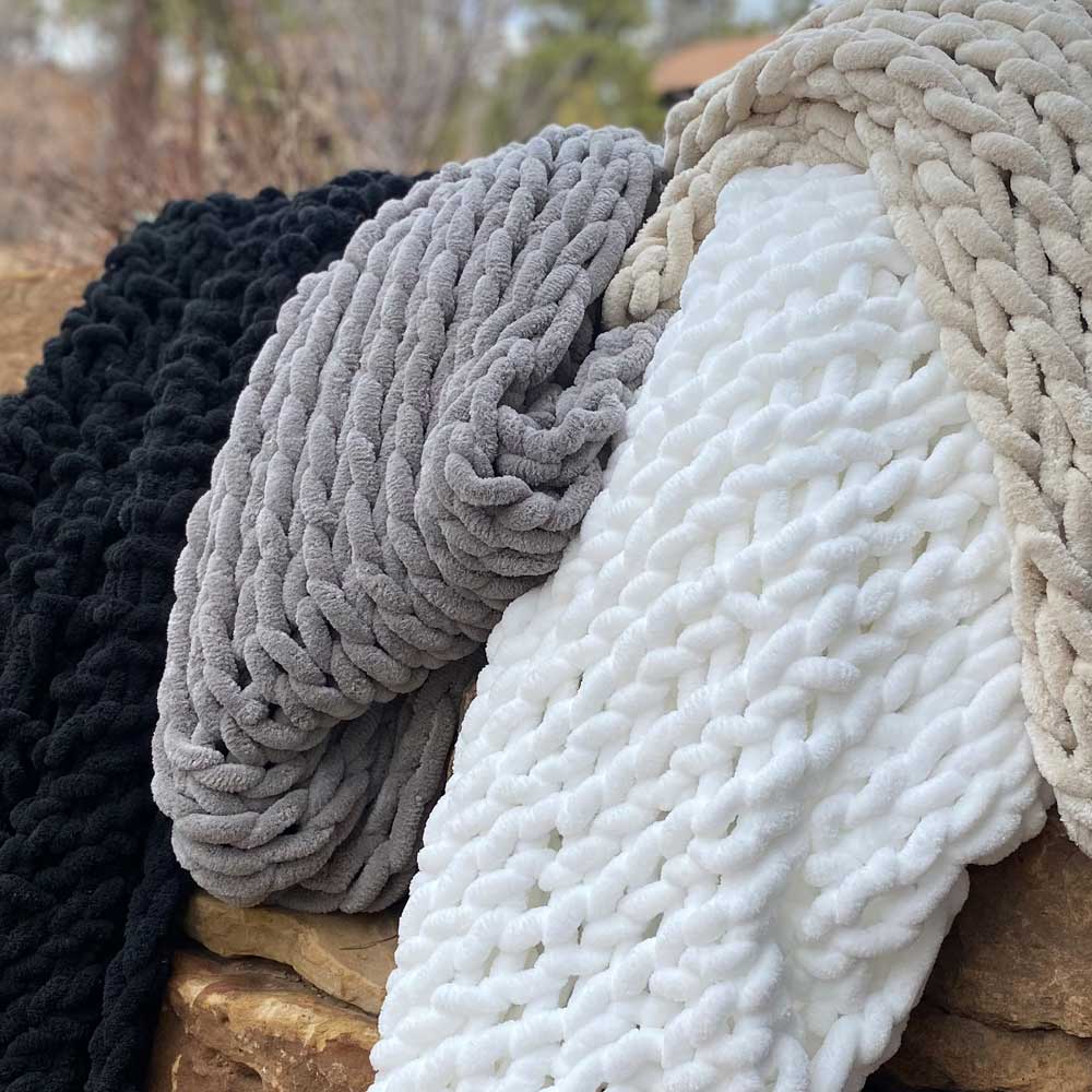 Infinite Chunky Knit Blanket | Minky | Big - Onyx